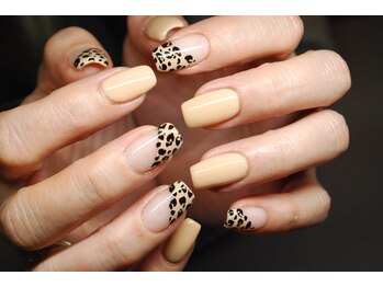 ネイルサロン キリカ(Nailsalon Kilika)/ワンカラー×フレンチ