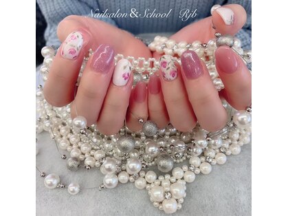 ネイルサロン アンド スクール アールジェイビー(Nailsalon&School Rjb)の写真