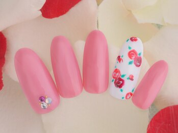 シューズネイルプロデュース/ガーリーフラワーネイル