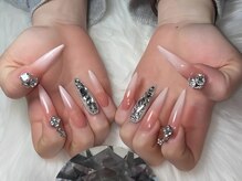 リンネイル 新大久保店(Rin Nail)/長さ出し　付け放題