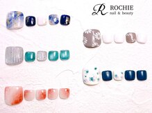 ロキエ(ROCHIE)の雰囲気（フットネイルも定額アートでお得に可愛いく♪）
