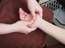 ココンフワット(Coconfouato)/ハンドリフレクソロジー