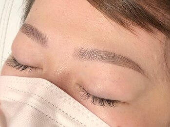 ネイルアイサロンアンドスクール リッカ(Lycka)/アイブロウ/美眉スタイリング