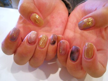 ニュアンスネイル