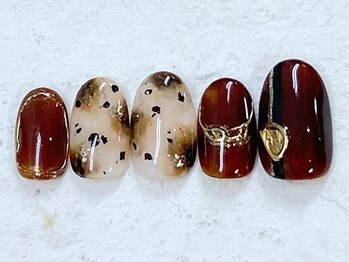 ネイルビート(NAIL BEAT)/メタリック ニュアンス