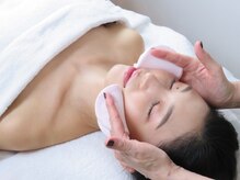 ソルツーサロン マナ(MANA)/2）暖かいスポンジで丁寧に！