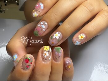 ムーンズ(Moon's)/