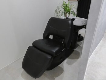 リリ 西院店(Rily)/美容室もあります。