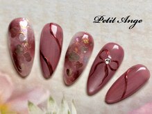 プライベートネイルサロン プチアンジュの雰囲気（バレンタインネイル☆ハートネイル）