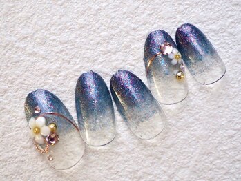 カトルナフ(quatre fois neuf)/きらきらラメグラアートネイル