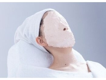 カロミカ(caromica)の写真/《大人肌のお悩みを徹底ケア！》自分史上最強のツルツル美肌ですっぴんに自信を♪もっちり感、ツヤ感UP！