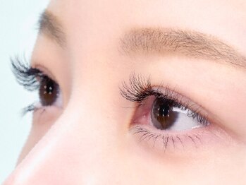 ビューティジーンプロフェッショナル 越谷レイクタウン店(BEAUTY GENE professional)の写真/【まつ毛エクステ】丁寧な技術で美しい仕上がり＆持ちに自信あり◎