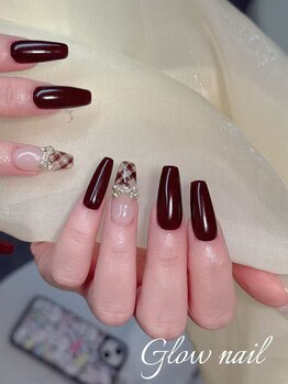 グロー ネイル(Glow Nail)/