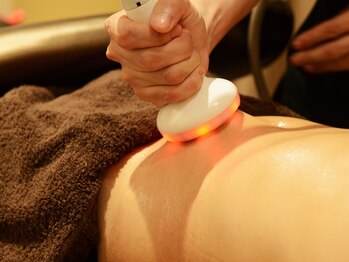 ミックスアップ 池袋店(Mix up!!)の写真/【14周年特別★人気No.1全身同時痩身¥4,800】資格取得率100%×国際大会受賞技術。確かな技術で本気痩せ!