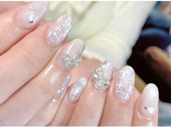 キャッツアイ東京 新宿店(Cat's eye TOKYO)/ちゅるん系冬ネイル