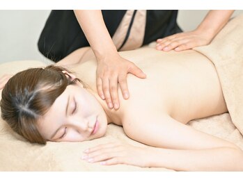 スレア 梅田店(SLEA)/STEP10 全身トリートメント