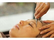 メイクアップスタジオ ウィッシュ(Make up Studio Wish!)/ブライダルコース内　眉カット