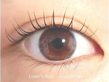 ラバーズネイル(Lover's Nail)の写真/【まつ毛パーマ×ネイル】家事や育児、お仕事で忙しい方に！時短施術で目元も指先も美しく★