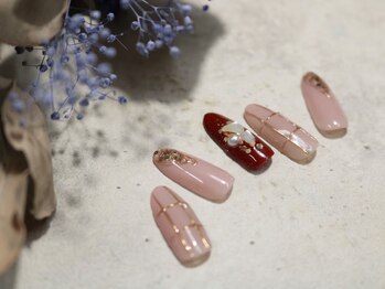 プルメリアネイル 浦和店(Plumeria nail)の写真/浦和駅近♪【選べる定額デザイン&何度でもオフ無料】リピーター様続出！フィルイン可能で自爪の負担を軽減
