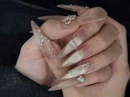 ワンホン海外風キラキラネイル