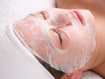 メナードフェイシャルサロン 春日町店/