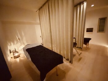 ラフテル 池袋(Laugh Tale)/清潔感のある店内◎