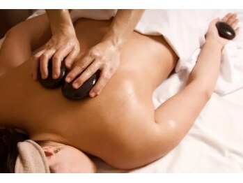 ラウレアスパ ソラリア西鉄ホテル店/ホットストーン