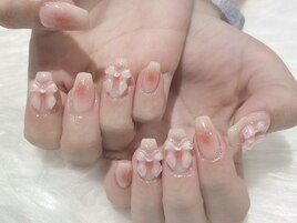 【じゅわっとチークネイル】