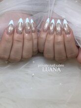 ルアナ(LUANA)/フレンチネイル