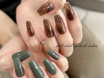 ダリ ネイルアンドアイラッシュサロン(Dali)/ジェルネイルやり放題コース