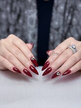 マイ(Mai)/ボルドーフラッシュネイル