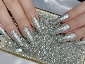 レイネイル レイアイ 光の森店(RAY NAIL ray eye)の写真/《9:00~Open★》フォルム専門店！スピード×デザイン力が魅力！シンプル～ゴージャス、ブライダルまで◎
