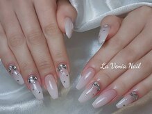 ラヴェニア(La ve nia)の雰囲気(フィルイン/マグネット/ワンカラー/フレンチ/ベイビーブーマー)