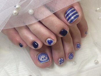ネイル スパ ココプラス(Nail spa Cocoplus)/韓国風ぷっくりニコちゃんネイル