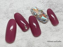 アダマス(Adamas)/ビジューネイル