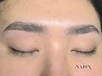 ザ サロン シーア 錦糸町(THE SALON thea)の写真/自然な仕上がりで第一印象&清潔感UP！眉毛×毛穴ケアでオンもオフも【モテ顔へ】