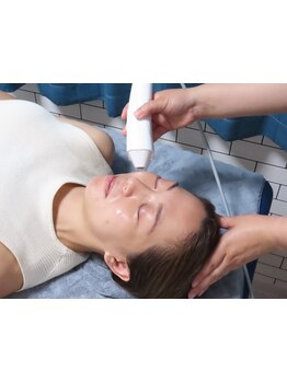 ホウレイ線・たるみ改善！予防ケア