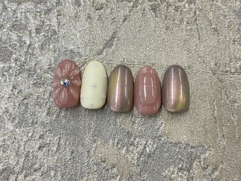 ティアラバイエミタス(TIARA by emi+)/ゴージャスアートコース