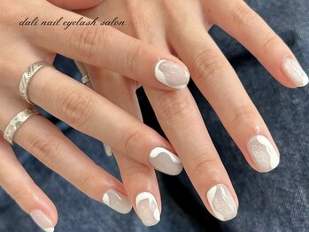 ダリ ネイルアンドアイラッシュサロン(Dali)/ジェルネイルやり放題コース