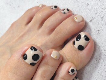 ロンネイル バイ カズミ(Le rond nail. by Kazumi)の写真/足魅せの夏到来!ハンドNGの方も楽しめる定額フット◆限定の贅沢角質ケアで、指先から足裏までツルツルに◎
