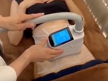 ラヴェンナサロン トウキョウ(Ravenna Salon Tokyo)の写真/［プロの知識×マシンで効果最大化◎］AI搭載・脂肪冷却マシンで脂肪を撃退！ピンポイントで集中冷却！