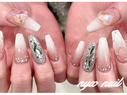 ニュクス(nyx)の写真
