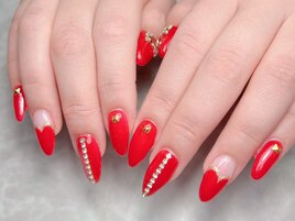 バレンティノ風ネイル