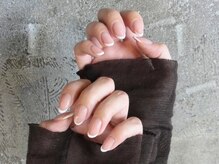 ネリネ 天神(nerine)/ホワイトフレンチ/シンプル/上品