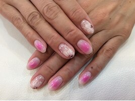 チーク＆お花ネイル