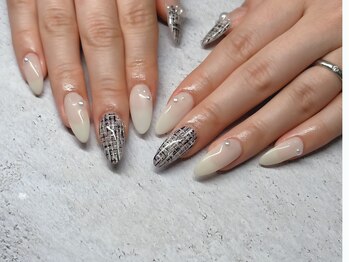 アチェロ(Acero)/