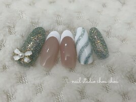 クリスマスネイル・フレンチ