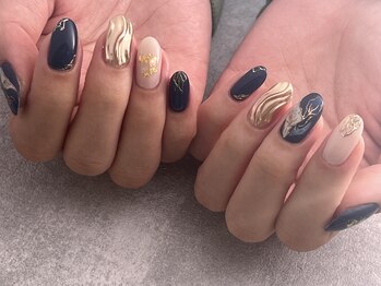 ウルネイルスタジオ(Uru nailstudio)/成人式　お持ち込みデザイン