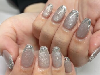 デサンジュ パリ 桑名店(DESSANGE PARIS)/ガラスフレンチ×マグネット