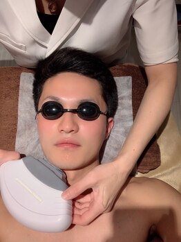 アンドグレイスプラス 恵比寿(&Grace+)の写真/皮膚科医提携メンズ脱毛で髭脱毛を。痛み小の最新技術で清潔感を目指すサロン☆